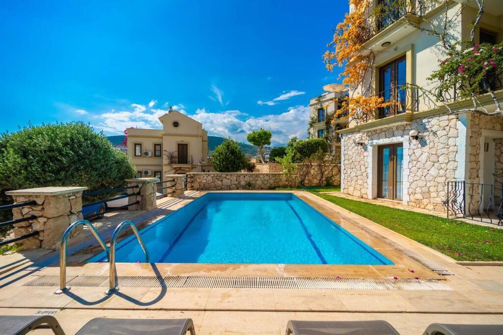 Azure Apartment With Sea View In Kalkan Extérieur photo