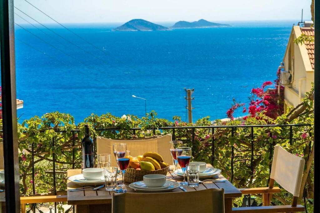 Azure Apartment With Sea View In Kalkan Extérieur photo