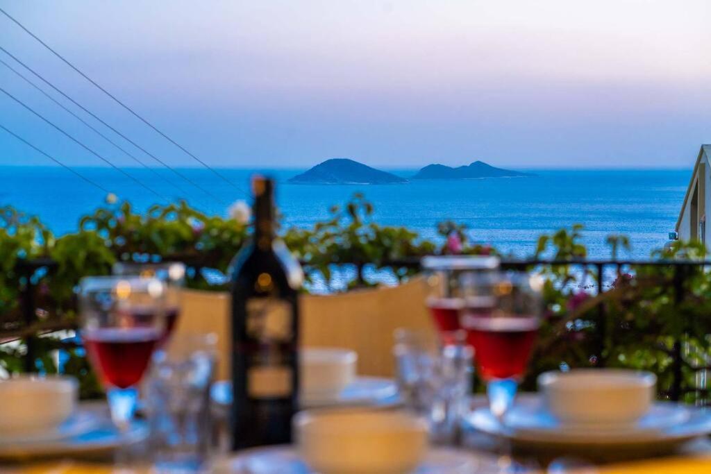 Azure Apartment With Sea View In Kalkan Extérieur photo