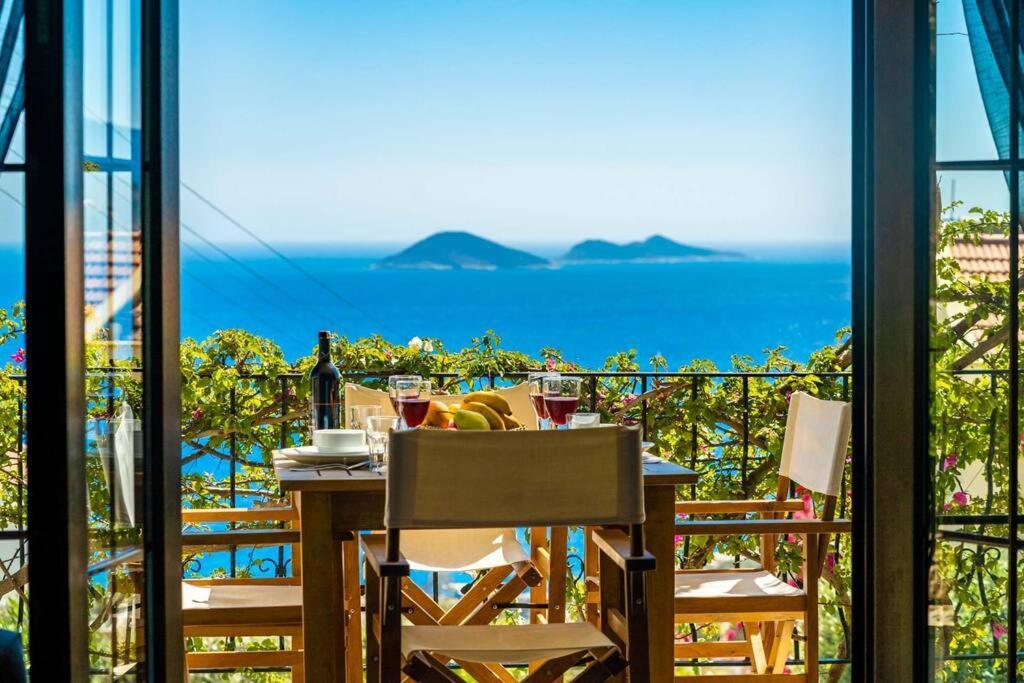 Azure Apartment With Sea View In Kalkan Extérieur photo