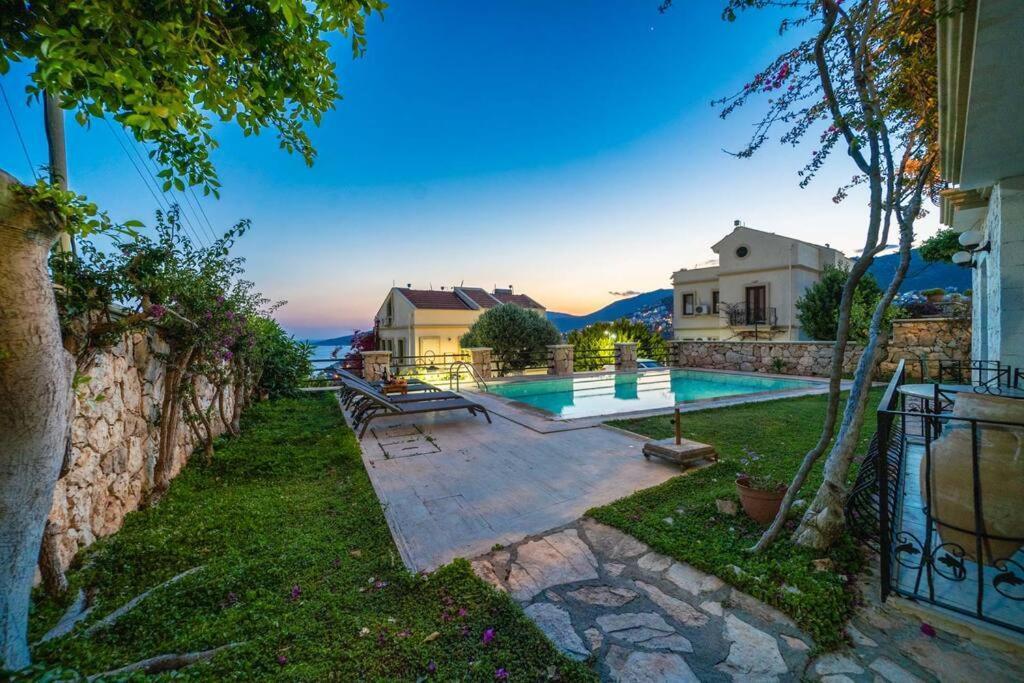 Azure Apartment With Sea View In Kalkan Extérieur photo